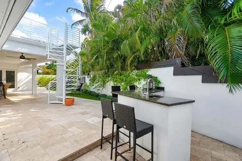 6130 Ridge Lane Ocean Ridge FL 33435