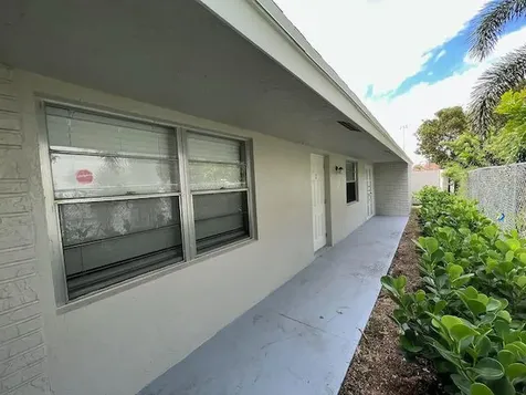 1611 S Johnson Street Lake Worth Beach FL 33460