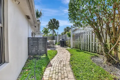 801 SW 5th Street Boca Raton FL 33486