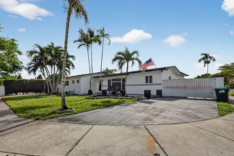 6120 Nw 110th Terrace Hialeah FL 33012