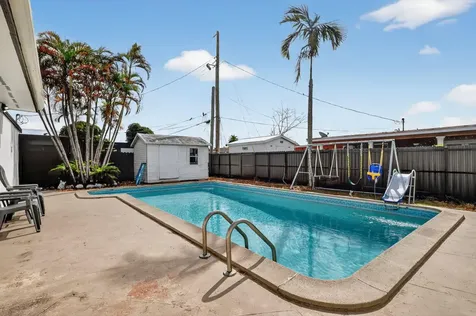 6120 Nw 110th Terrace Hialeah FL 33012