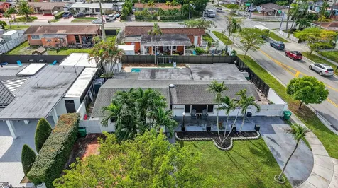 6120 Nw 110th Terrace Hialeah FL 33012