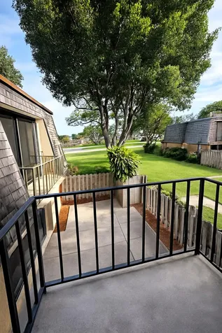 238 Lake Arbor Drive Palm Springs FL 33461