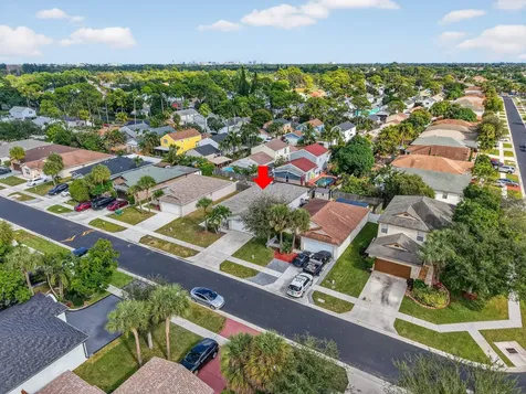 1430 Red Apple Lane West Palm Beach FL 33415