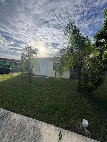 3309 Avenue S Riviera Beach FL 33404