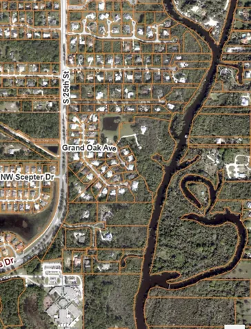 104 NE Charleston Oaks Drive Port Saint Lucie FL 34983