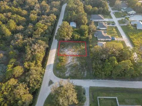 8977 100th Avenue Vero Beach FL 32967