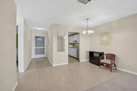 100 Leisure Lake Circle Boynton Beach FL 33426