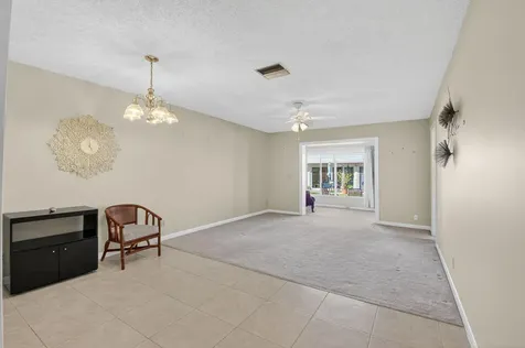 100 Leisure Lake Circle Boynton Beach FL 33426