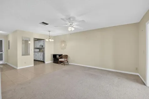 100 Leisure Lake Circle Boynton Beach FL 33426