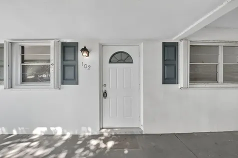 100 Leisure Lake Circle Boynton Beach FL 33426