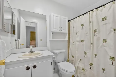 100 Leisure Lake Circle Boynton Beach FL 33426