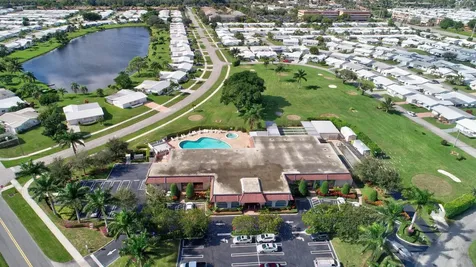 100 Leisure Lake Circle Boynton Beach FL 33426