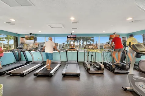 100 Leisure Lake Circle Boynton Beach FL 33426