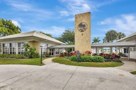 100 Leisure Lake Circle Boynton Beach FL 33426