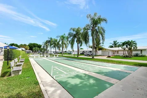 100 Leisure Lake Circle Boynton Beach FL 33426