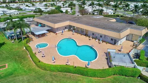 100 Leisure Lake Circle Boynton Beach FL 33426