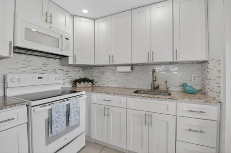 118 Monaco C Delray Beach FL 33446