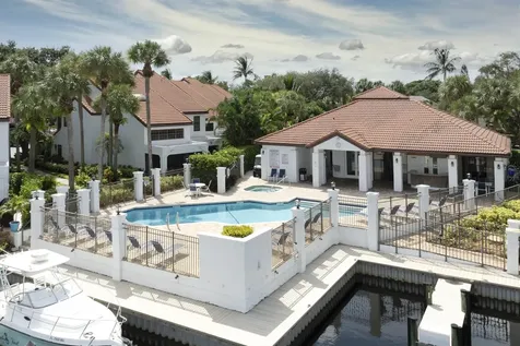 2359 Treasure Isle Drive Palm Beach Gardens FL 33410