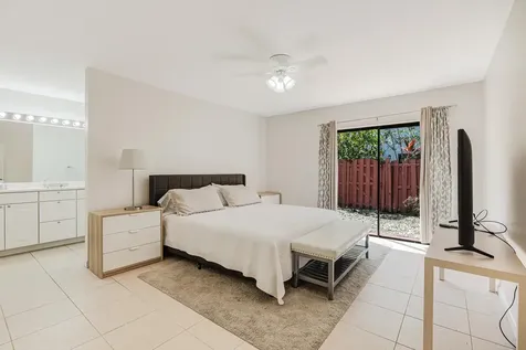13506 Fountain View Boulevard Wellington FL 33414
