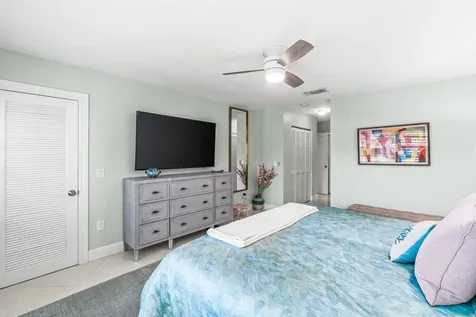 24 Stratford Drive Boynton Beach FL 33436