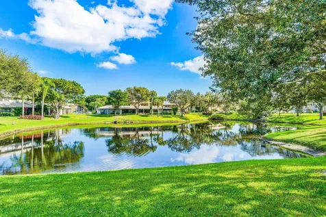 24 Stratford Drive Boynton Beach FL 33436