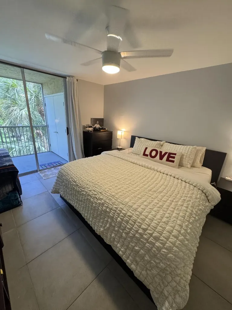 3301 Nw 47th Terrace Lauderdale Lakes FL 33319