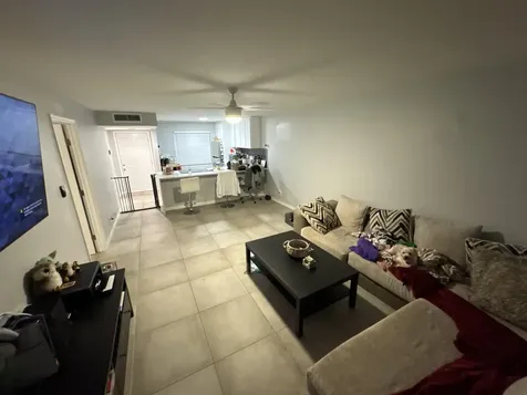 3301 Nw 47th Terrace Lauderdale Lakes FL 33319