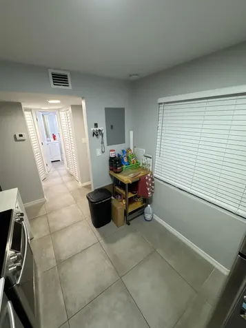 3301 Nw 47th Terrace Lauderdale Lakes FL 33319