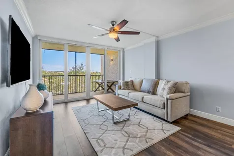 14 Royal Palm Way Boca Raton FL 33432