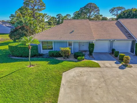 13302 Touchstone Place Palm Beach Gardens FL 33418