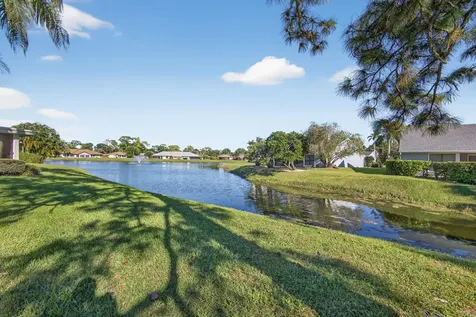 13302 Touchstone Place Palm Beach Gardens FL 33418
