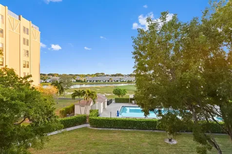 7286 Huntington Lane Delray Beach FL 33446