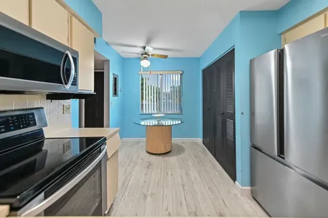 7286 Huntington Lane Delray Beach FL 33446