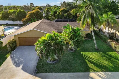 179 Dove Circle Royal Palm Beach FL 33411
