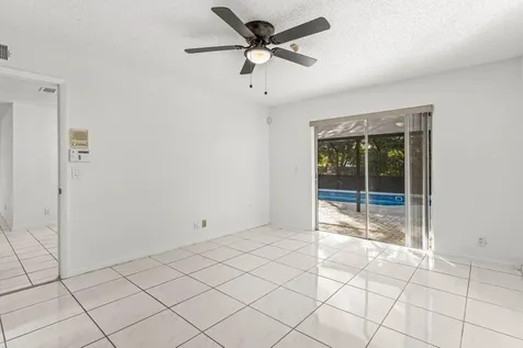 179 Dove Circle Royal Palm Beach FL 33411