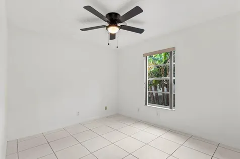 179 Dove Circle Royal Palm Beach FL 33411
