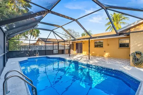 179 Dove Circle Royal Palm Beach FL 33411