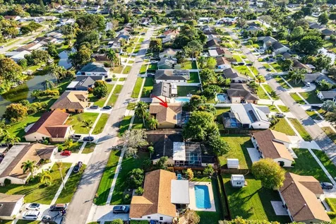 179 Dove Circle Royal Palm Beach FL 33411