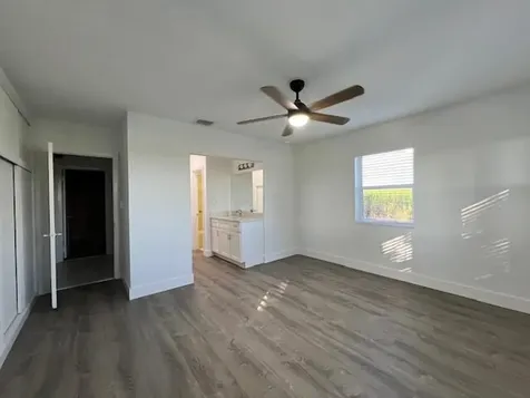 2801 W Canal Street Belle Glade FL 33430