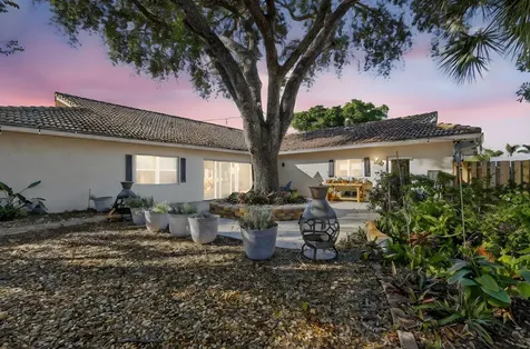 7598 W Country Club Boulevard Boca Raton FL 33487