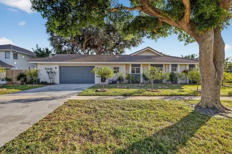 7598 W Country Club Boulevard Boca Raton FL 33487