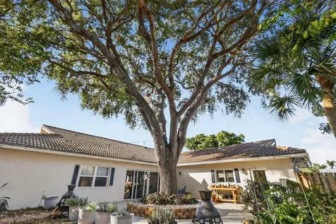 7598 W Country Club Boulevard Boca Raton FL 33487