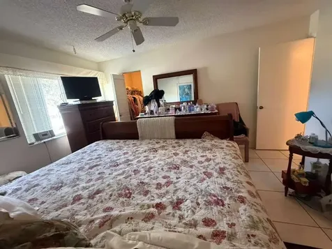 213 Pine Hov Circle Greenacres FL 33463
