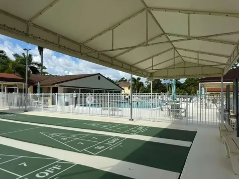 213 Pine Hov Circle Greenacres FL 33463