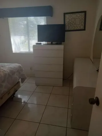 213 Pine Hov Circle Greenacres FL 33463
