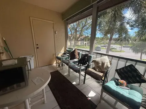 213 Pine Hov Circle Greenacres FL 33463
