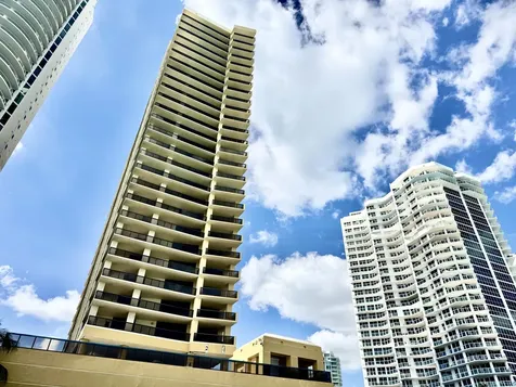 16275 Collins Avenue Sunny Isles Beach FL 33160
