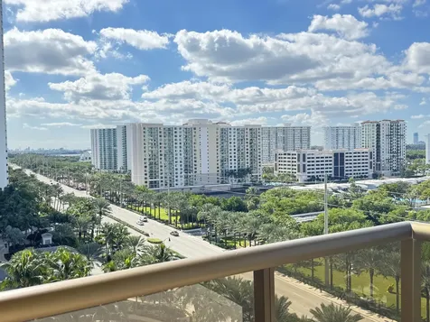 16275 Collins Avenue Sunny Isles Beach FL 33160