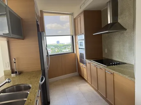 16275 Collins Avenue Sunny Isles Beach FL 33160
